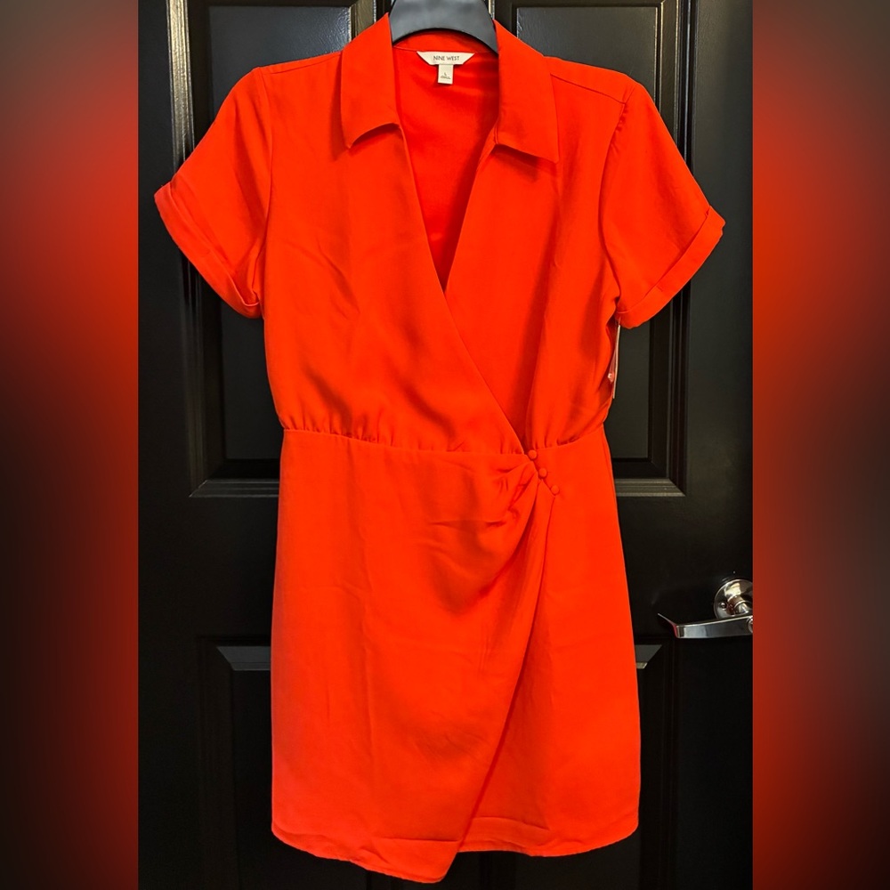 Brand New Womens NineWest Elegant Orange Wrap Dress. SZ Lg